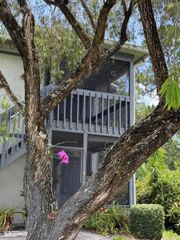 8228 SE Croft Circle J-8, Hobe Sound, FL 33455