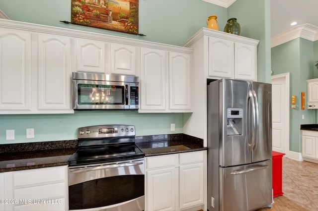 210 Fairway Villa, Diamondhead, MS 39525