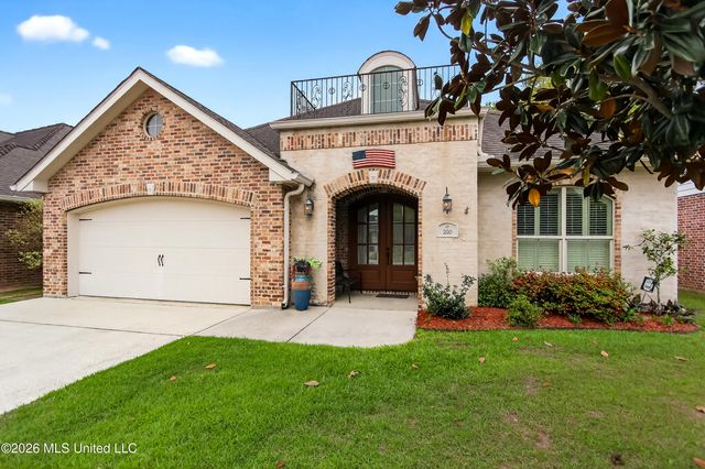 210 Fairway Villa, Diamondhead, MS 39525