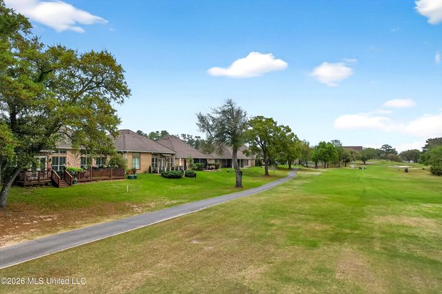 210 Fairway Villa, Diamondhead, MS 39525