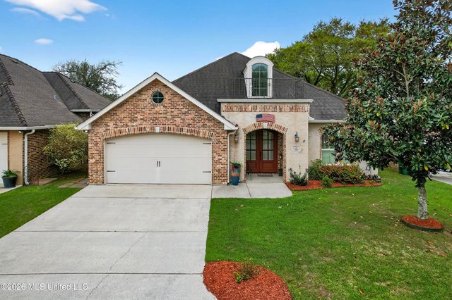 210 Fairway Villa, Diamondhead, MS 39525