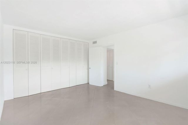 1475 NE 125th Ter 408H, North Miami, FL 33161