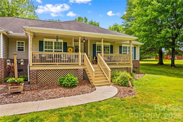 1174 Mocksville Highway, Statesville, NC 28625