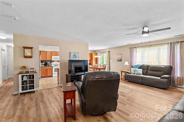 1174 Mocksville Highway, Statesville, NC 28625