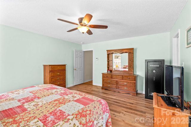 1174 Mocksville Highway, Statesville, NC 28625