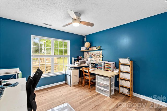 1174 Mocksville Highway, Statesville, NC 28625