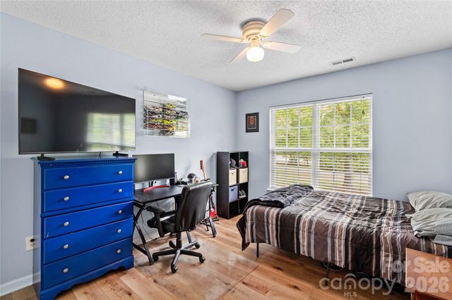 1174 Mocksville Highway, Statesville, NC 28625