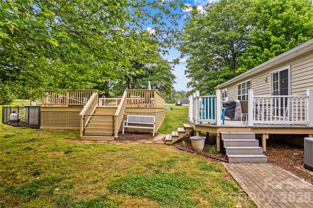 1174 Mocksville Highway, Statesville, NC 28625