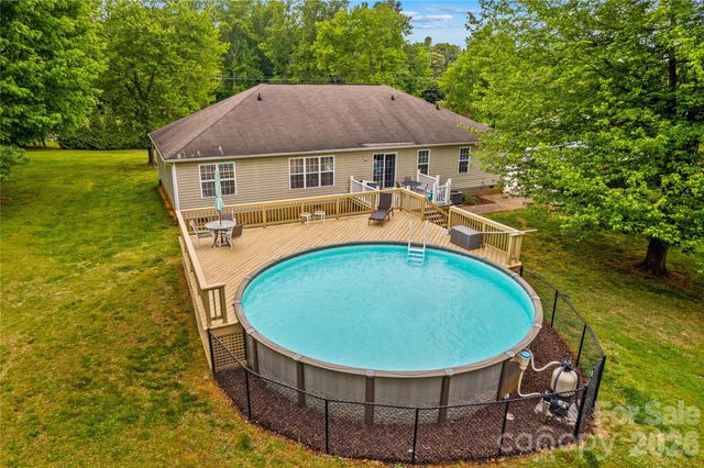 1174 Mocksville Highway, Statesville, NC 28625