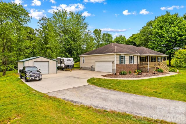 1174 Mocksville Highway, Statesville, NC 28625