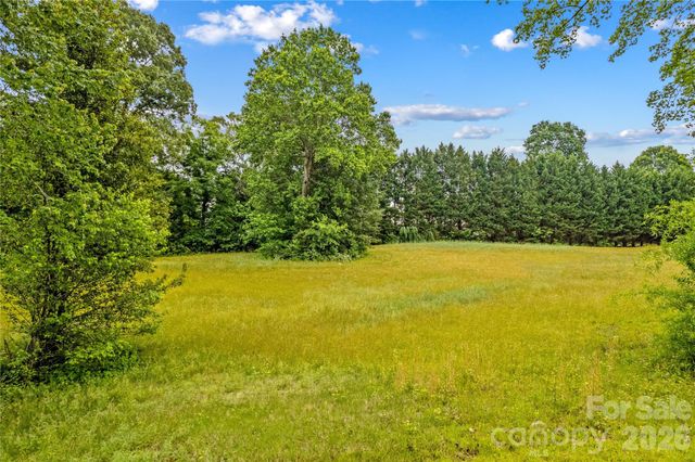 1174 Mocksville Highway, Statesville, NC 28625