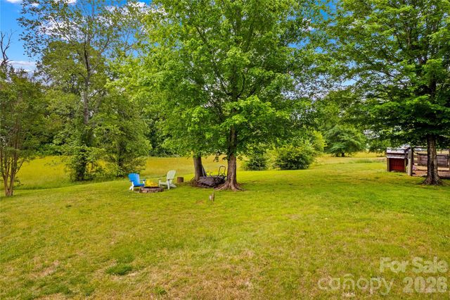 1174 Mocksville Highway, Statesville, NC 28625