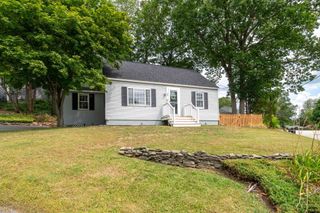 60 Bosse Avenue, Manchester, NH 03103