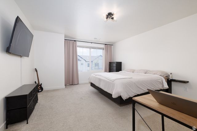 9344 N VERNHAM LN, Eagle Mountain, UT 84005