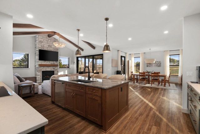 701 Mocha Way, Verona, WI 53593