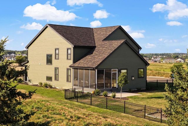701 Mocha Way, Verona, WI 53593