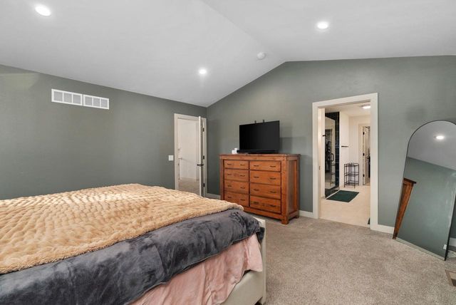 701 Mocha Way, Verona, WI 53593