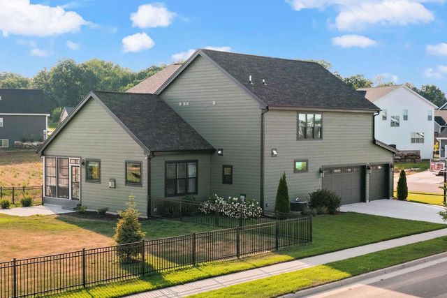 701 Mocha Way, Verona, WI 53593