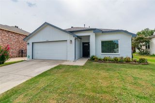 1153 Whistle Stop Drive, Saginaw, TX 76131