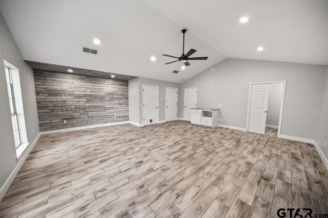 510 Oklahoma St., Van, TX 75790