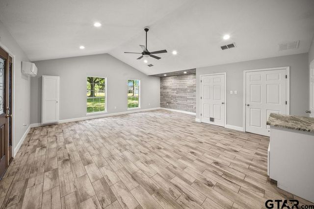 510 Oklahoma St., Van, TX 75790