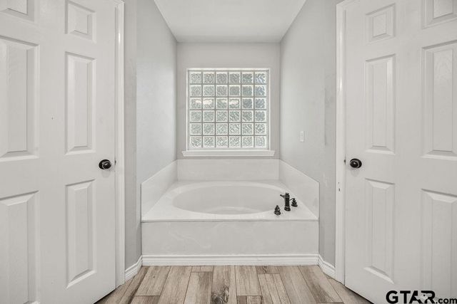 510 Oklahoma St., Van, TX 75790