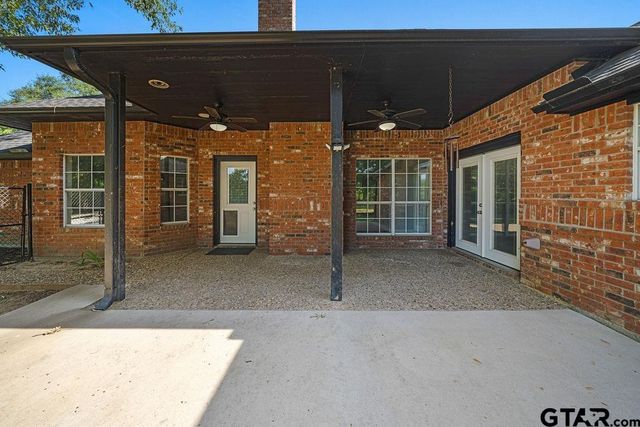510 Oklahoma St., Van, TX 75790