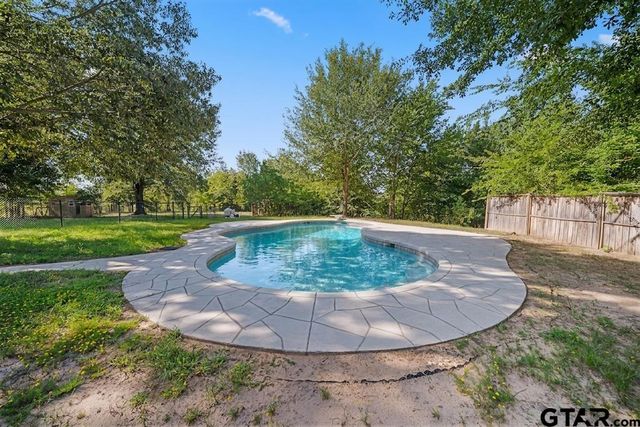 510 Oklahoma St., Van, TX 75790