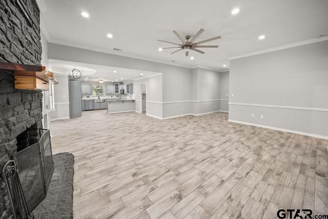 510 Oklahoma St., Van, TX 75790