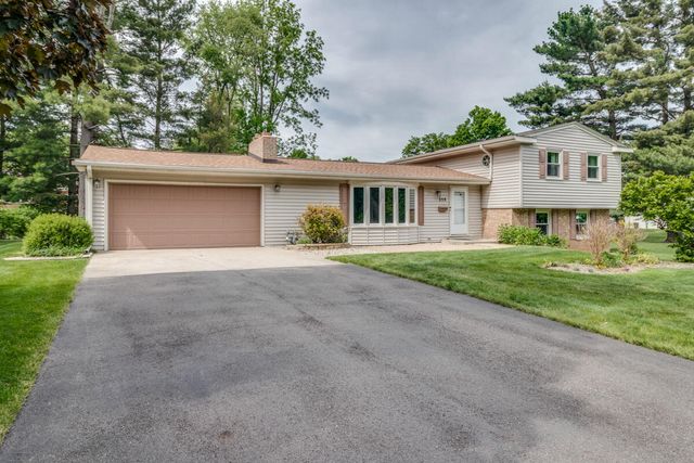 359 South Hills Drive, Battle Creek City, MI 49015