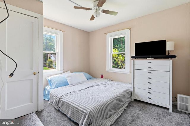 2418 4TH AVE, Upper Chichester, PA 19061