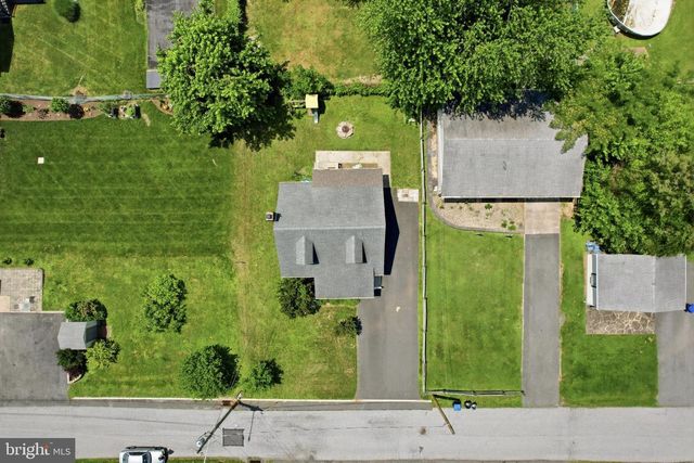 2418 4TH AVE, Upper Chichester, PA 19061