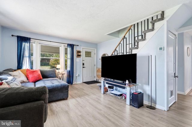 2418 4TH AVE, Upper Chichester, PA 19061