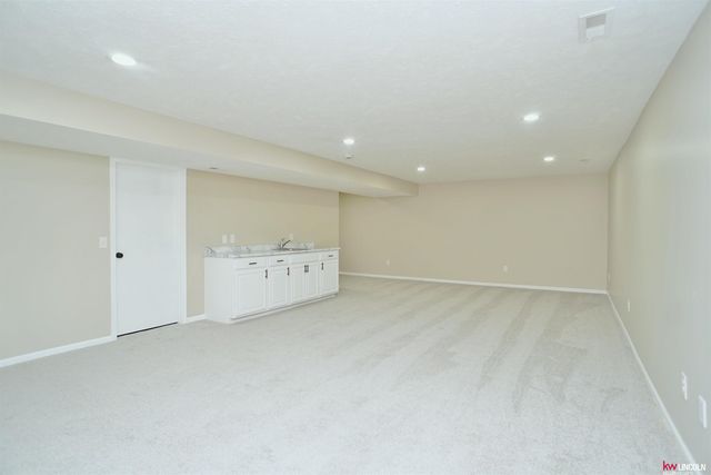 2648 SW 17th Street, Lincoln, NE 68522
