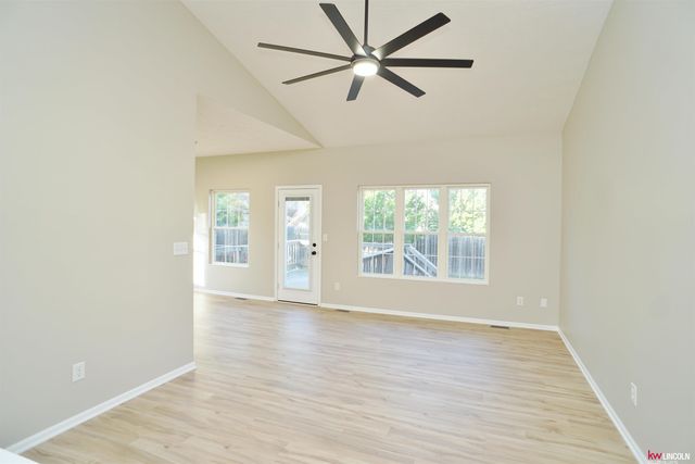 2648 SW 17th Street, Lincoln, NE 68522