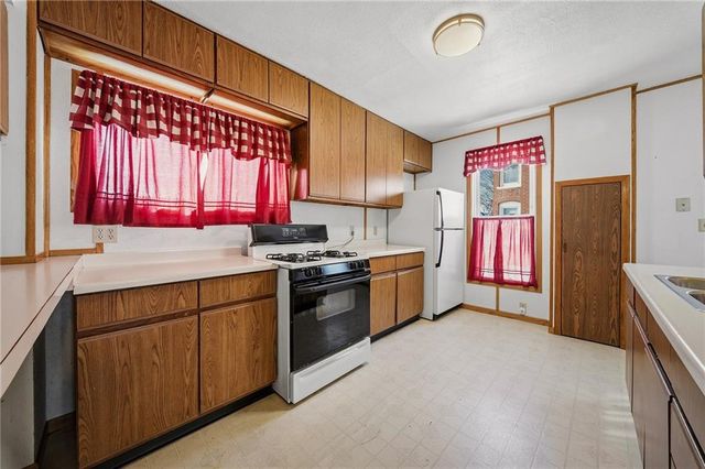 23 S Culver Street, Chippewa Falls, WI 54729