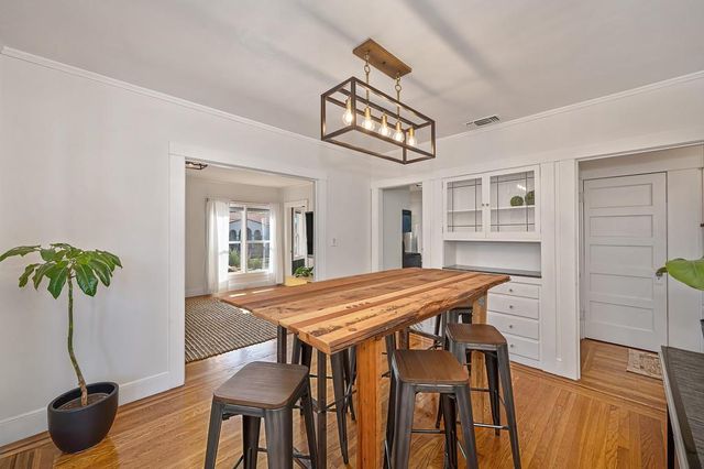 3177 O St, Sacramento, CA 95816