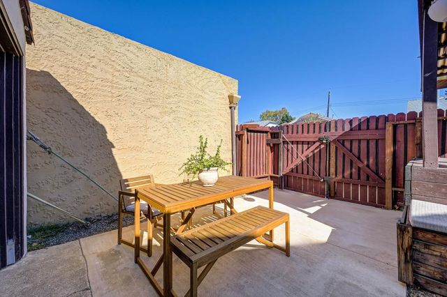3177 O St, Sacramento, CA 95816