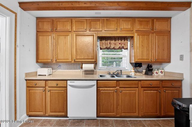 4300 S 2nd St, Louisville, KY 40214