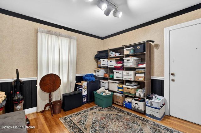 4300 S 2nd St, Louisville, KY 40214