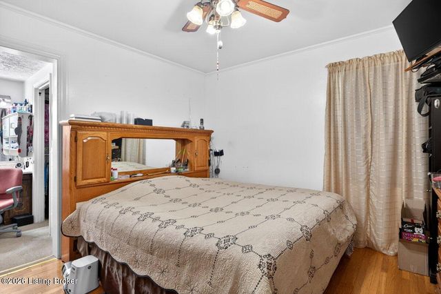 4300 S 2nd St, Louisville, KY 40214