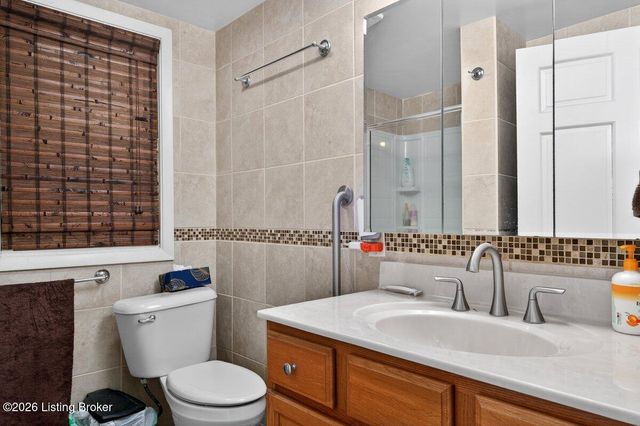 4300 S 2nd St, Louisville, KY 40214