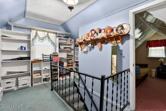 4300 S 2nd St, Louisville, KY 40214