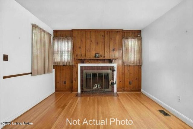 4300 S 2nd St, Louisville, KY 40214