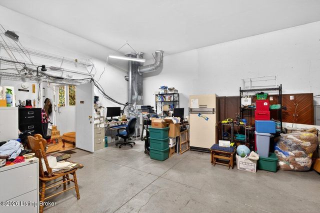 4300 S 2nd St, Louisville, KY 40214