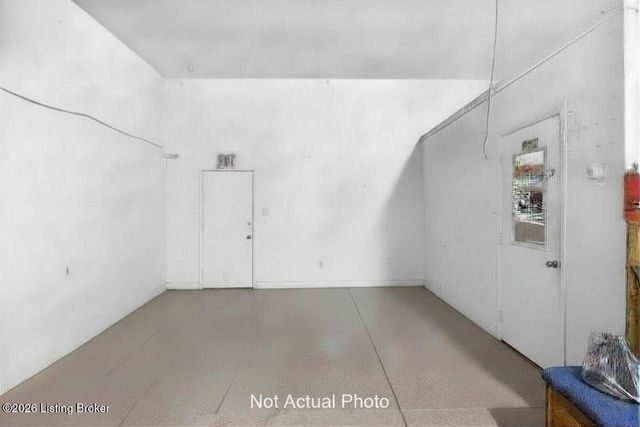4300 S 2nd St, Louisville, KY 40214