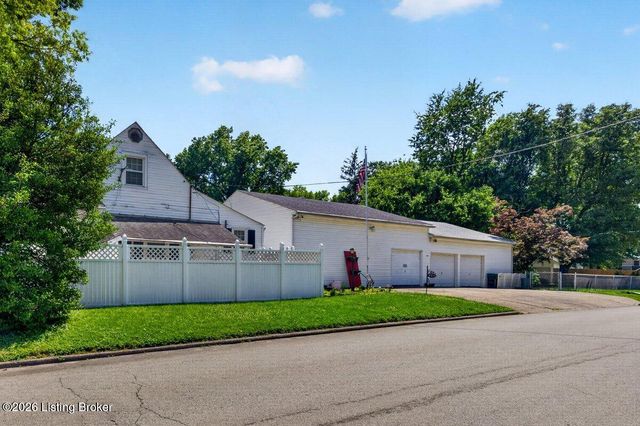 4300 S 2nd St, Louisville, KY 40214