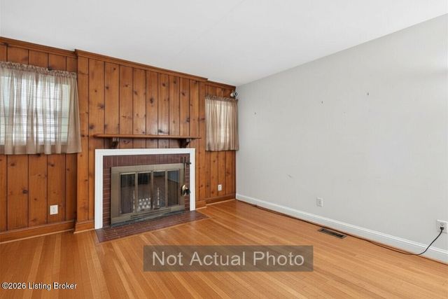 4300 S 2nd St, Louisville, KY 40214