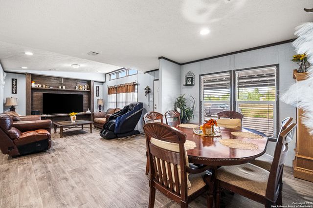 1602 Chaparral, Pearsall, TX 78061