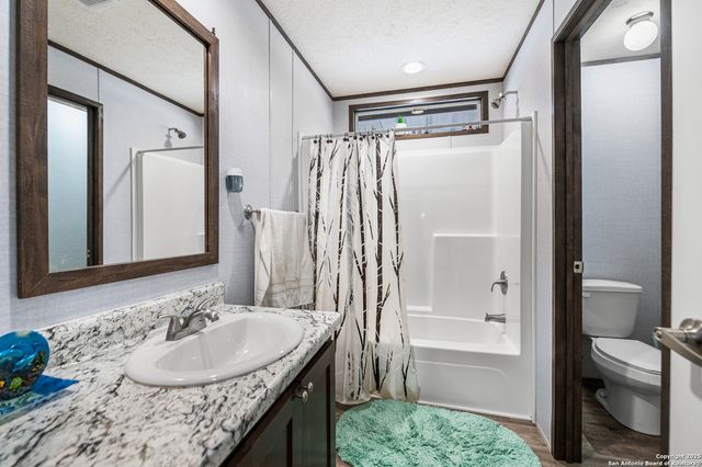 1602 Chaparral, Pearsall, TX 78061